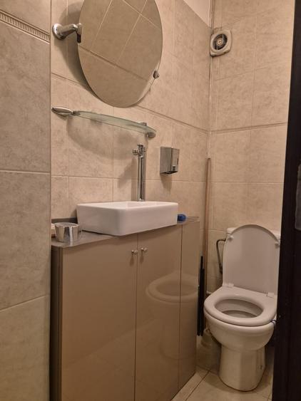 Apartament cu 3 camere decomandat în Ștefan cel Mare