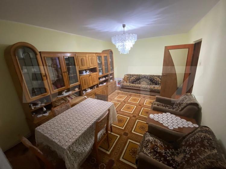 Apartament 3 camere, etaj intermediar, zona Belvedere - 1