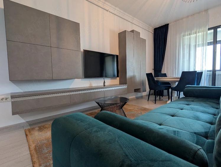 Apartament cu 2 camere semidecomandat în Est