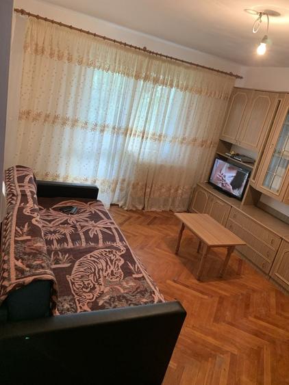 Apartament cu 2 camere decomandat în Gemenii