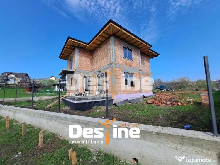 Casă cu 4 camere cu Teren 407 Mp în Miroslava