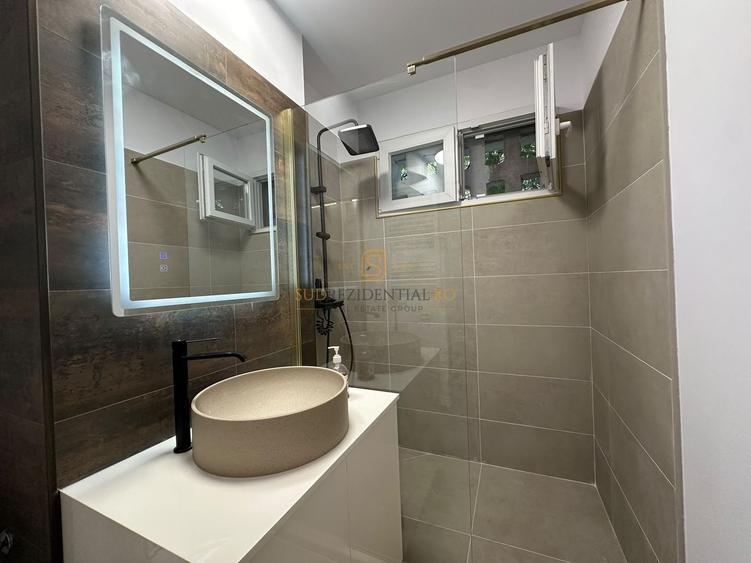 Apartament cu 3 camere semidecomandat, mobilat în Berceni