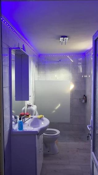 Casă cu 3 camere în Apostolache