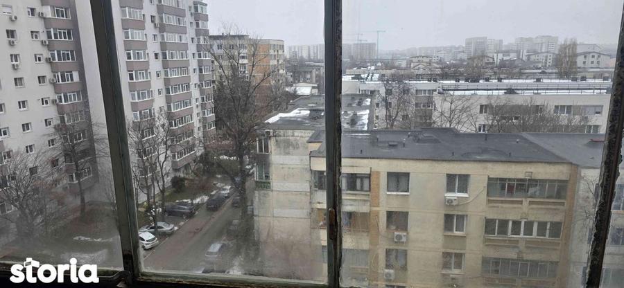 Apartament cu 3 camere decomandat în Militari