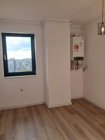 Apartament cu 2 camere decomandat în Tudor