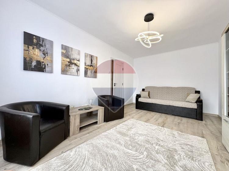 Apartament cu 2 camere semidecomandat, mobilat în Gării