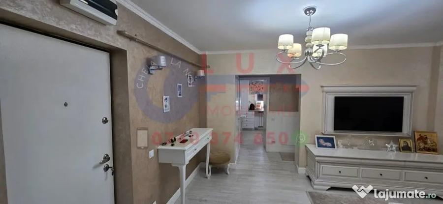 Apartament cu 3 camere decomandat în Babadag