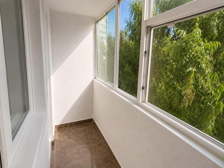 Apartament cu 2 camere decomandat în Berceni