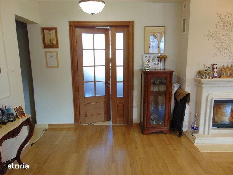FARA COMISIOANE padure Vila LUX cu 7 camere 4 bai 2 terase pe 1600mp - 3