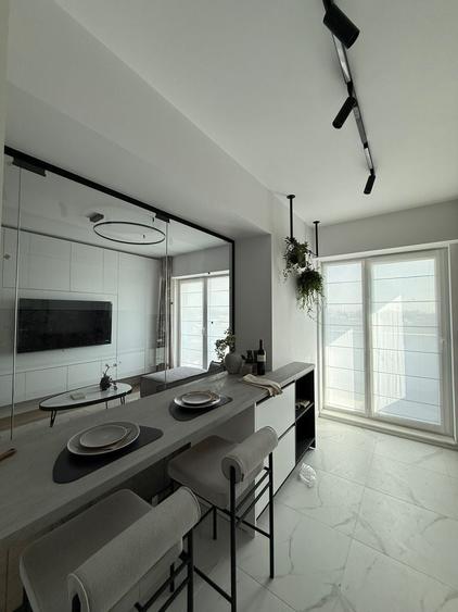 Apartament cu 2 camere decomandat în Theodor Pallady