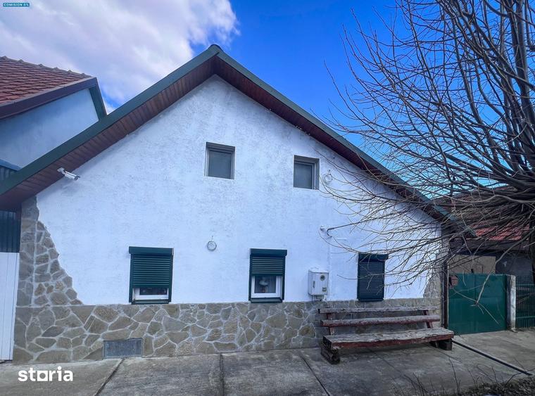 Casă cu 4 camere cu Teren 686 Mp în Brebu