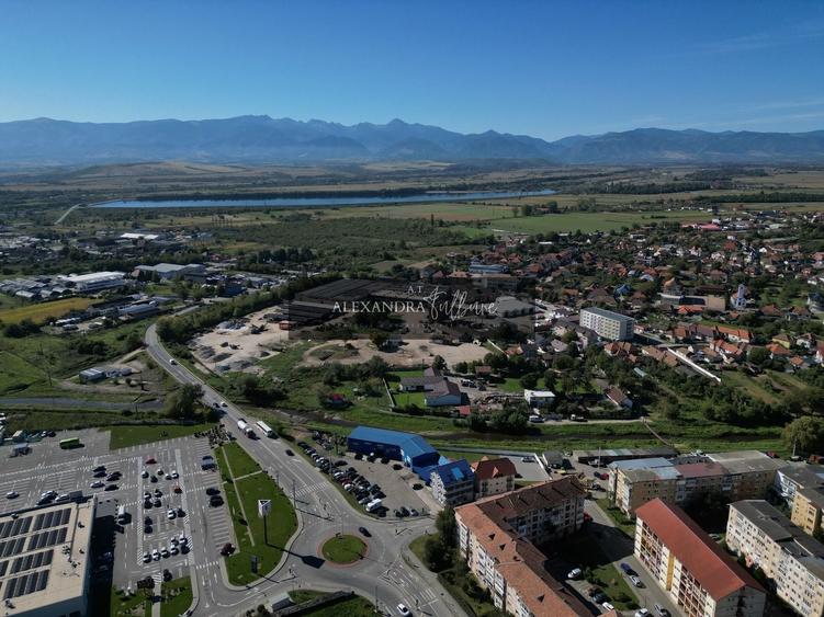 Teren Construcții intravilan de 3079 mp, în Sud-Est