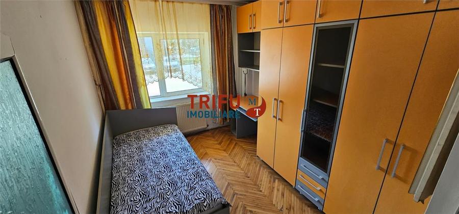 Apartament cu 3 camere decomandat, mobilat în Tolstoi