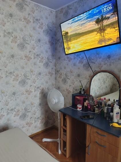 Apartament cu 2 camere semidecomandat în Giulești