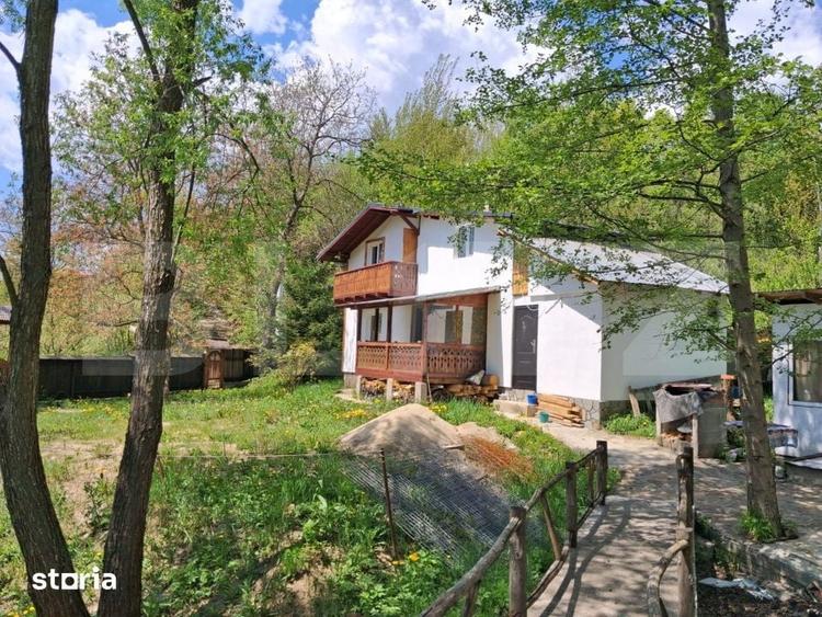 Casă cu 3 camere cu Teren 825 Mp în Central