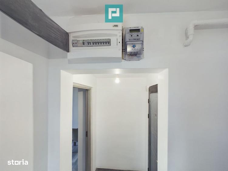 Apartament cu 3 camere semidecomandat în Aurel Vlaicu