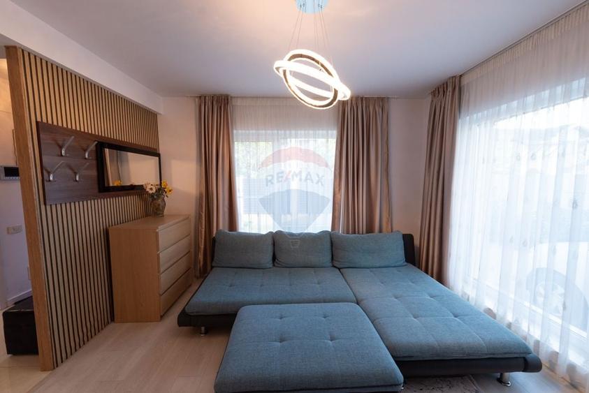 Casă individuală cu 4 camere cu Teren 388 Mp în Nord