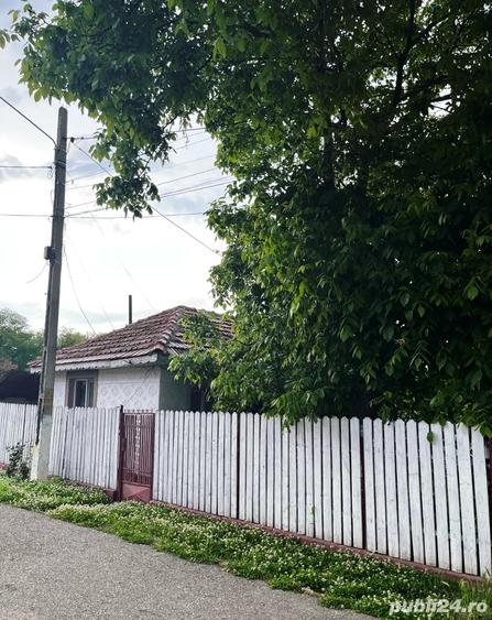 Teren de 1000 mp, în Oreavul