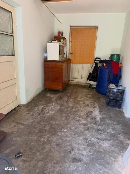 Casă cu 2 camere cu Teren 900 Mp în Sărata