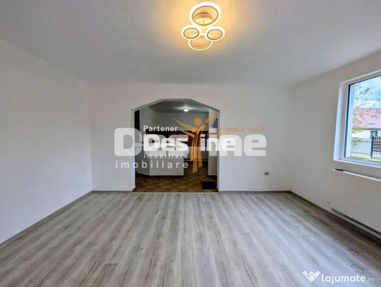 Casă cu 5 camere cu Teren 500 Mp în Lunca Cetățuii