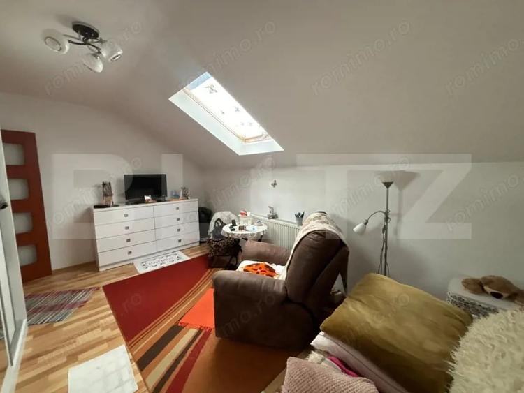 Apartament cu 3 camere decomandat în Decebal