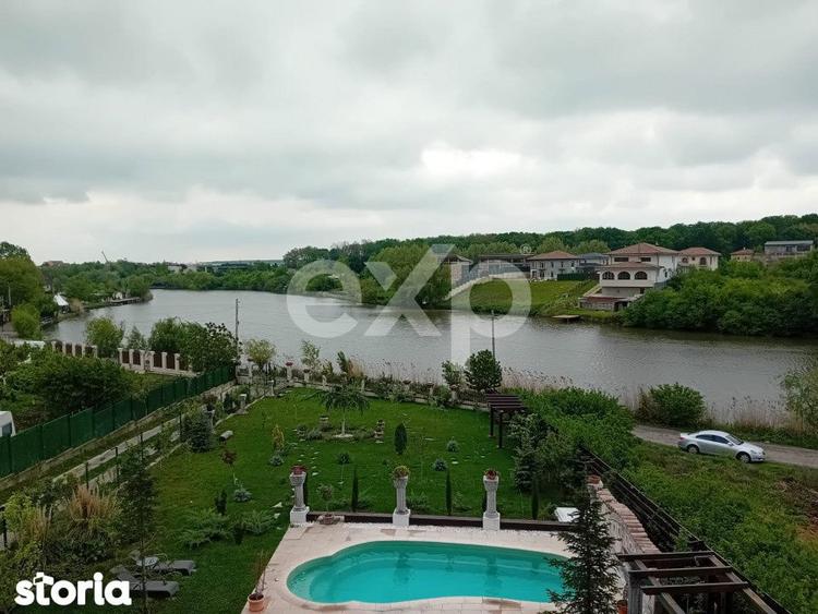 De vanzare vila exceptionala in stil Neo Romanesc cu vedere la lac si - 1