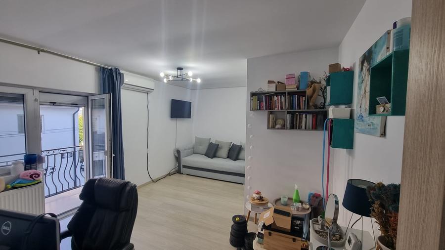 Apartament cu 2 camere decomandat în Cug