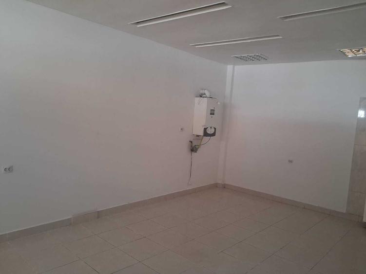 Spatiu comercial de inchiriat in zona centrala Galati - 1