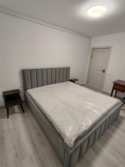 Apartament cu 2 camere decomandat în Titan