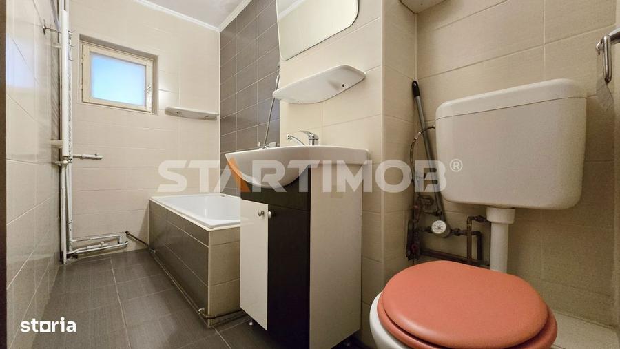 Apartament cu 3 camere decomandat în Valea Cetății