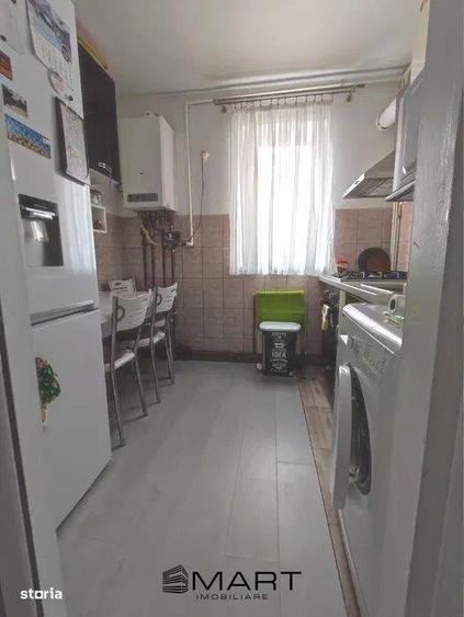 Apartament cu 3 camere decomandat, mobilat în Ștrand