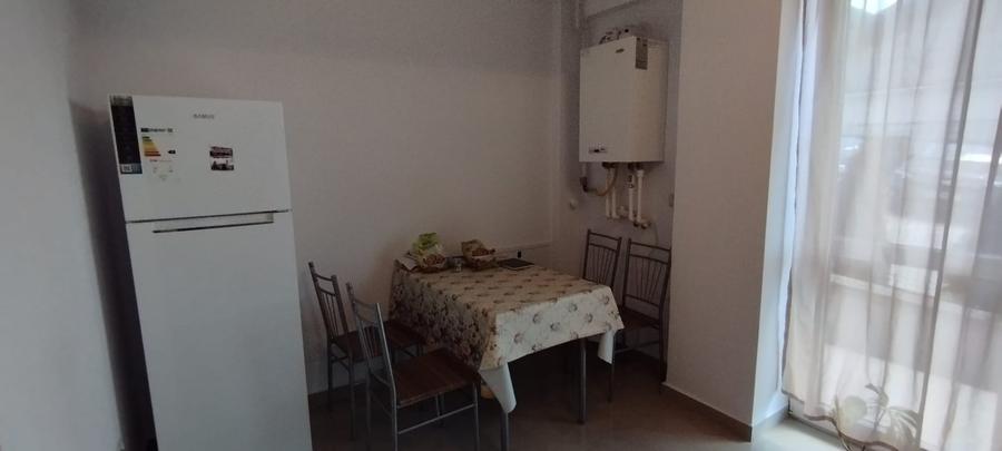 Apartament cu 2 camere semidecomandat, mobilat în Popas Păcurari