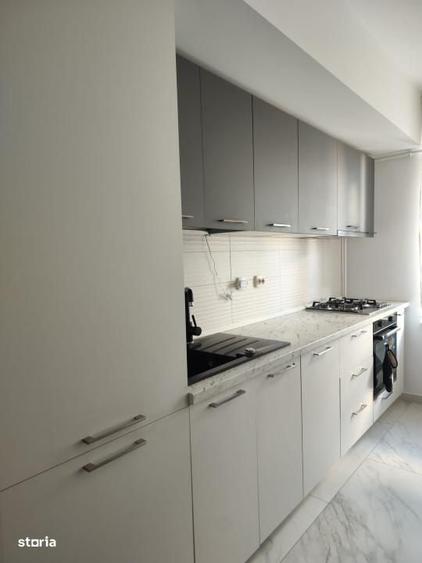 Apartament cu 3 camere decomandat în Calea Călărașilor