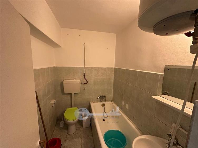 Garsonieră decomandată în Gară