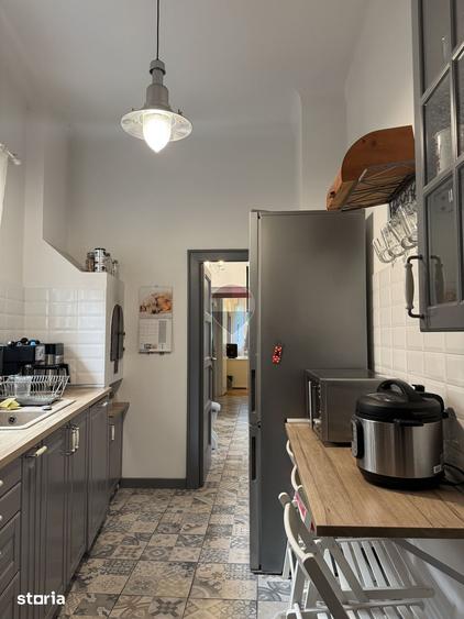 Apartament cu 4 camere în Centrul Civic