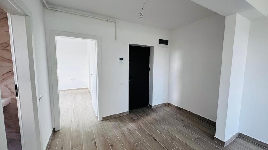 Apartament cu 2 camere semidecomandat în Tomis Plus