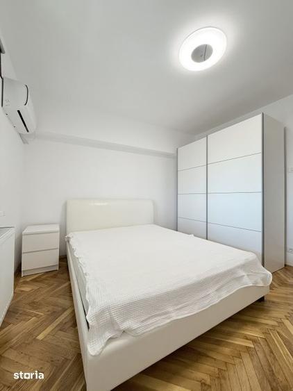 Apartament cu 4 camere decomandat în Tomis II