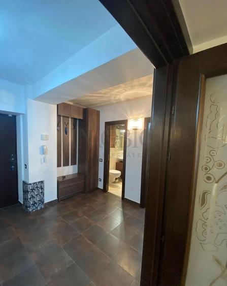 Apartament cu 2 camere decomandat, mobilat în Centrul Civic