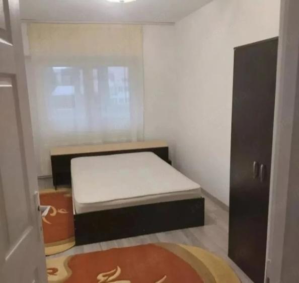 Apartament cu 2 camere decomandat în Cug