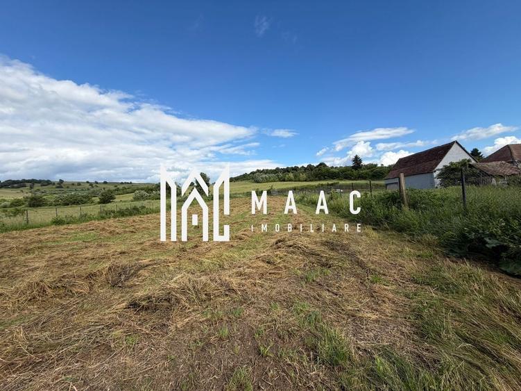 Teren Construcții intravilan de 1750 mp, în Hamba