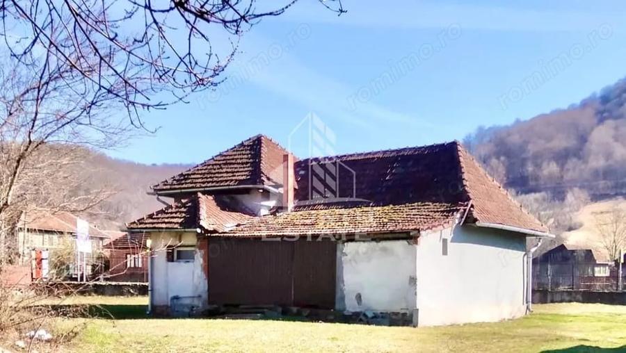 Casa potential turistic si comercial -zona Varfurile - 15