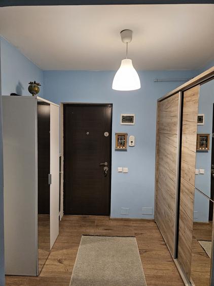 Apartament cu 2 camere decomandat în Florești
