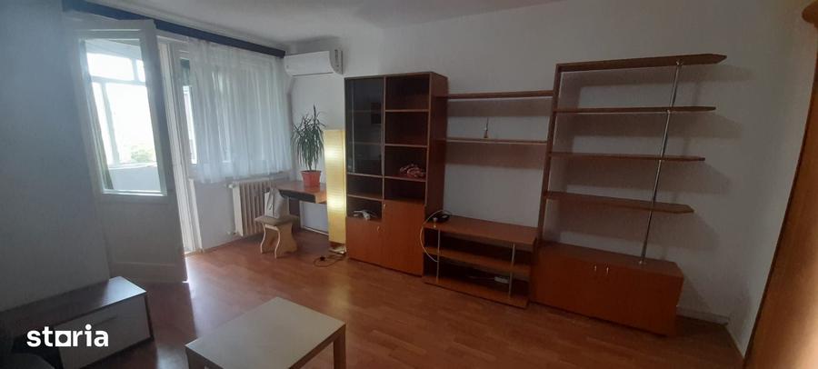 Garsonieră semidecomandată în Militari