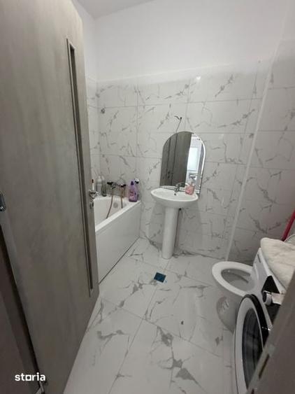 Proprietat Inchiriez ap 2 camere Militari Residence - 5