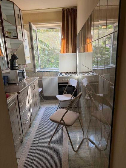 Apartament cu 2 camere în Micro 6