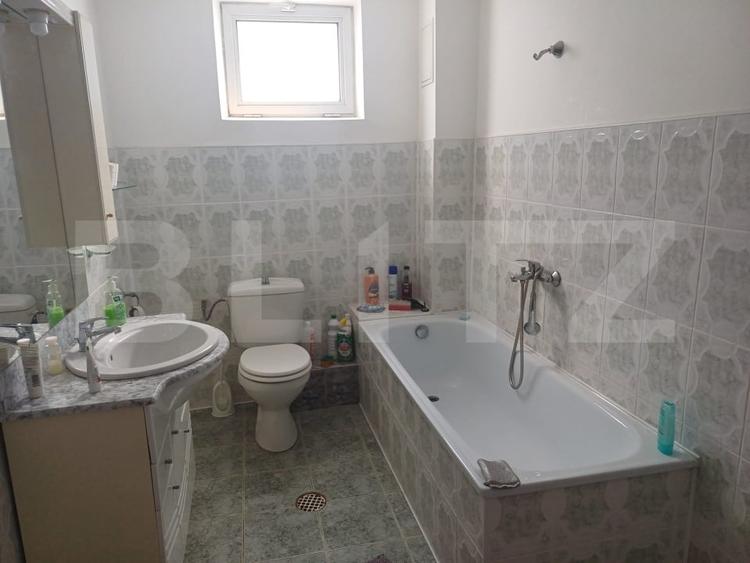 Casă cu 9 camere, mobilată și utilată, 396 mp, Suceava - 16