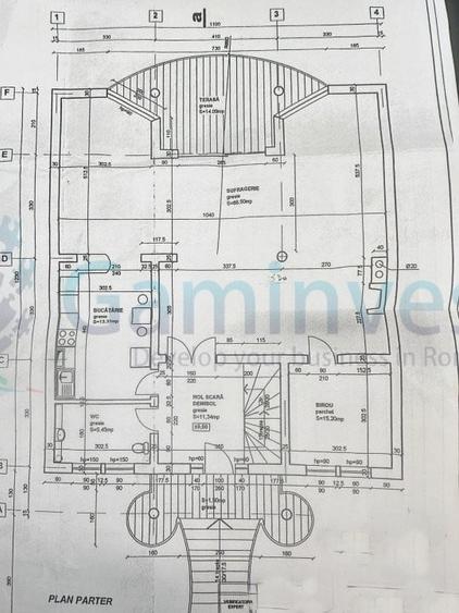 Casă individuală cu 6 camere cu Canalizare în Iosia
