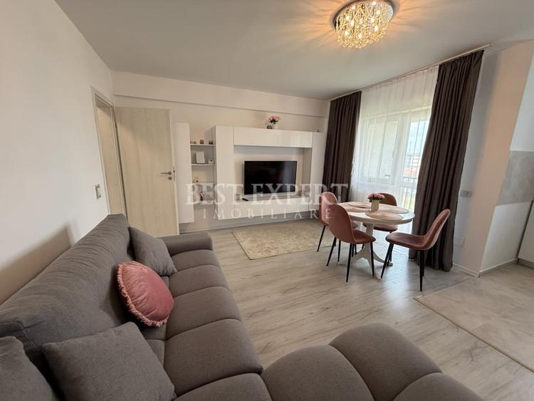 Apartament cu 3 camere semidecomandat, mobilat în Theodor Pallady