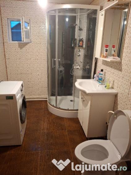 Casă individuală cu 2 camere cu Teren 1644 Mp în Burlești
