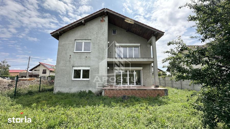 Casa individuala de vanzare cu 5 camere in Dumbravita - 10